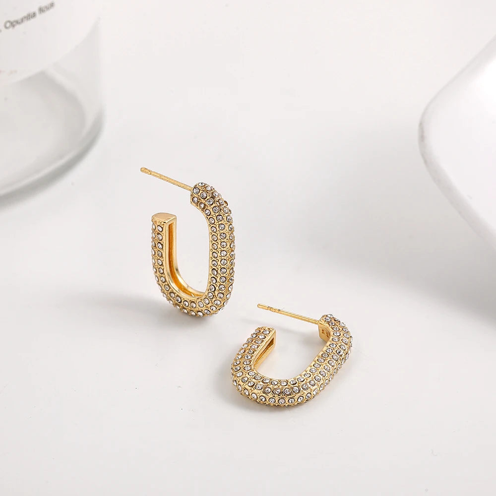 Boucles d’oreilles brillance dorée & éclat diamanté