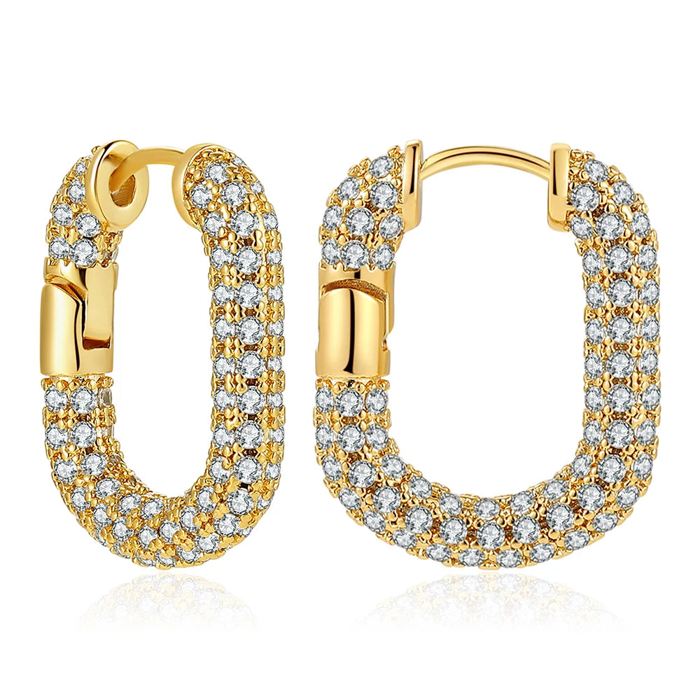 Boucles d’oreilles brillance dorée & éclat diamanté