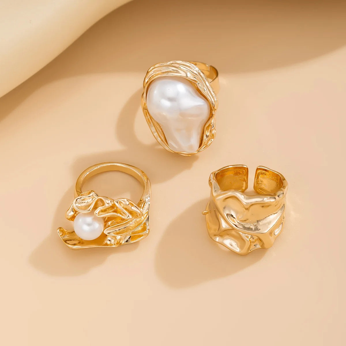 Set de 3 Bagues – Perle Baroque & Métal Doré Vintage