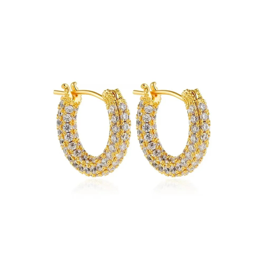 Boucles d’oreilles brillance dorée & éclat diamanté